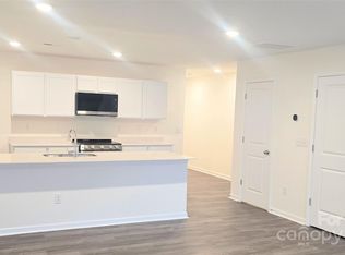 1931B Tranquility Cir, Newton, NC 28658