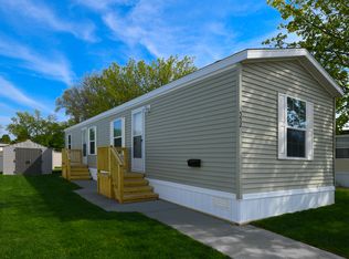 351 Sycamore Dr, White Lake, MI