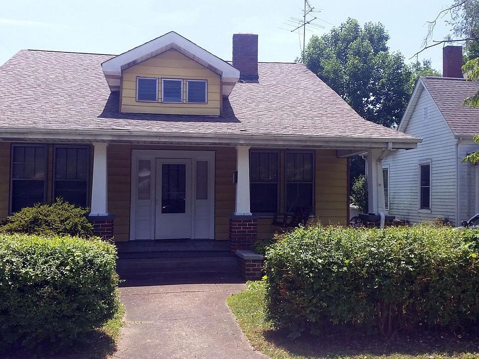 1st image of 432 E Burwell Ave