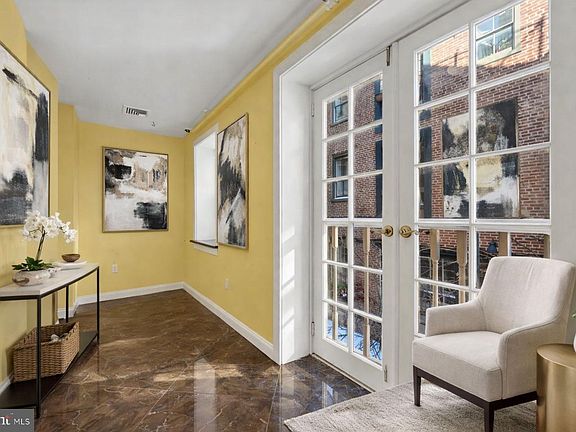 2nd image of 126 Cuthbert St APT 3