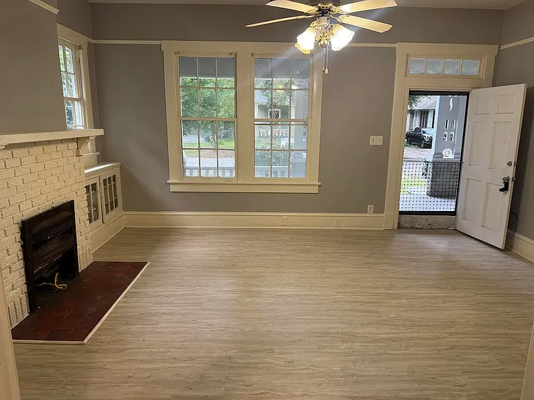 2904 Beacon Ave #B — Photo 6