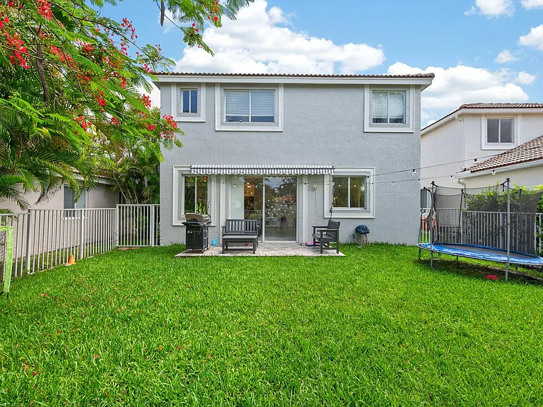 1374 Canary Island Dr — Photo 48