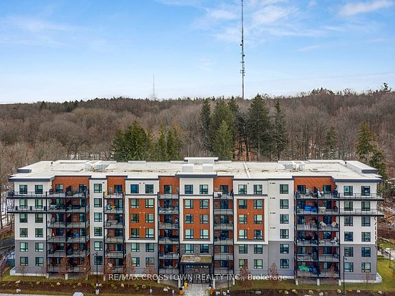 2nd image of 304 Essa Rd #609