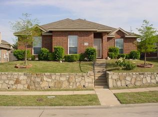 1950 Rustic Creek Dr, Garland, TX 75040
