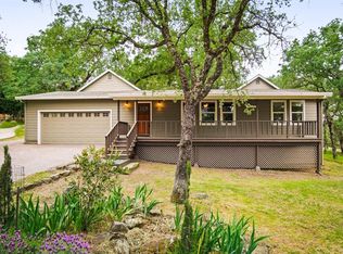 17799 Silver Pine Dr, Penn Valley, CA