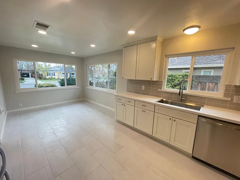 1264 Malone Rd — Photo 4