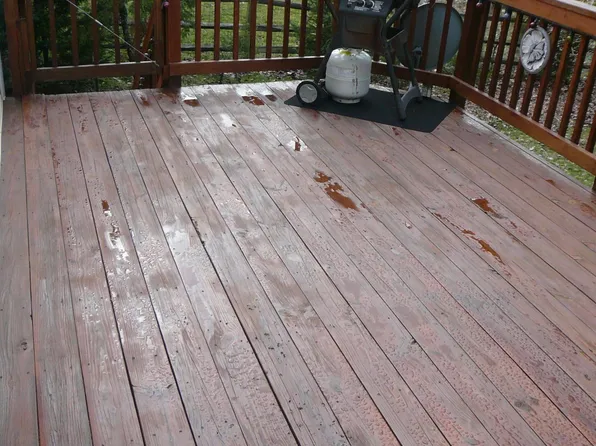 6116 Oakengate Way, Centreville, VA 20120