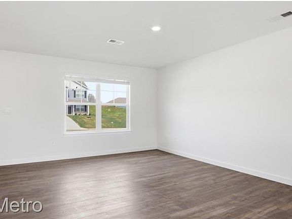 4th image of 2280 Baltimore Ln