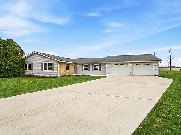 3rd image of 3715 Randee Ln