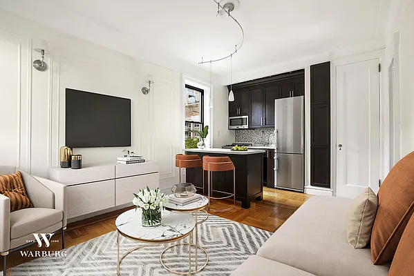 Sold by Warburg | media 1