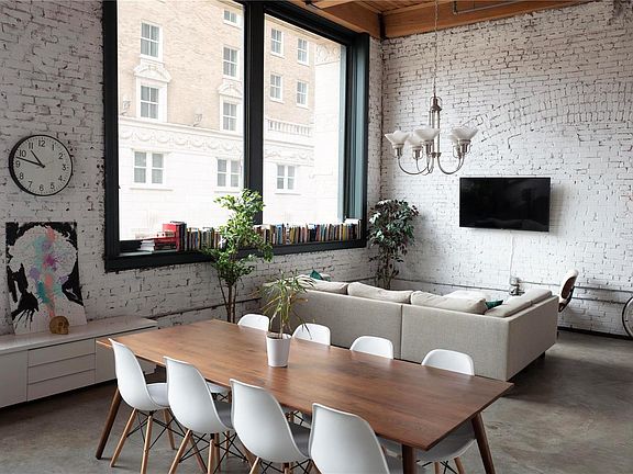 2nd image of 901-907 Washington Ave #208