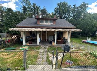 806 Monroe Ave, Pulaski, VA 24301