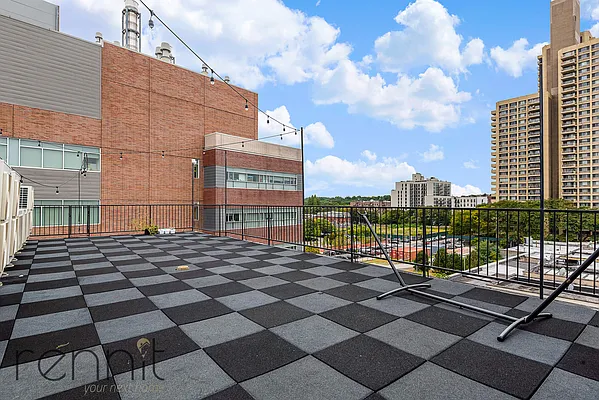 Rented by Rennit Inc. | media 18