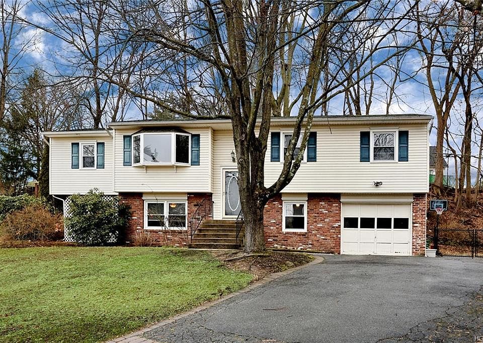 1st image of 3 Burgener Ln