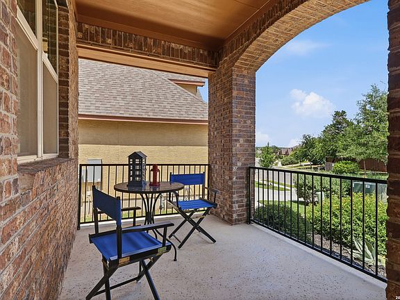 2nd image of 8647 GLASS GEM DR