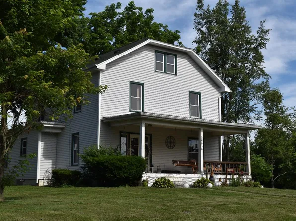 14638 Chesterville Rd, Moores Hill, IN 47032
