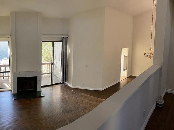 5th image of 4225 Via Arbolada Unit 547