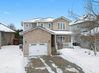 1075 Greenwood Park Dr, Kingston, ON K7K 7C8