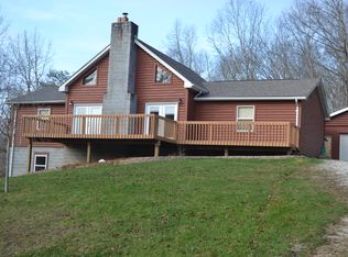 817 Boggs Frk, Spencer, WV 25276
