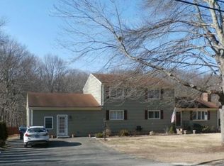 73 Walnut St, Monroe, CT 06468