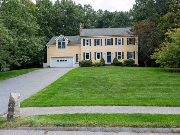 23 Cypress Ln, Tyngsboro, MA 01879