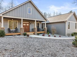 724 N Laceola Rd, Cleveland, GA 30528