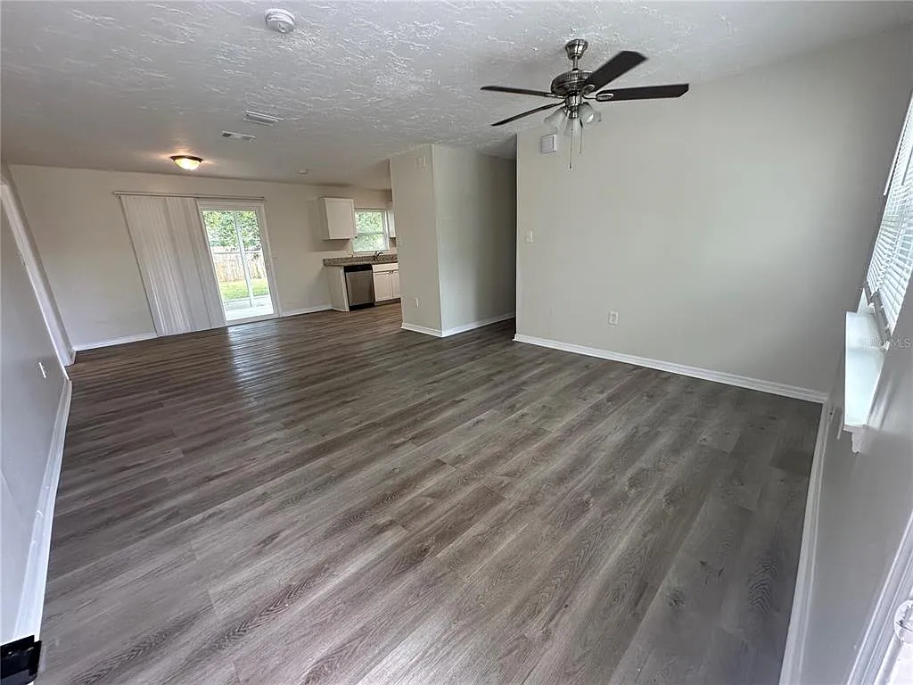 Building Photo - 1343 Croyle Dr
