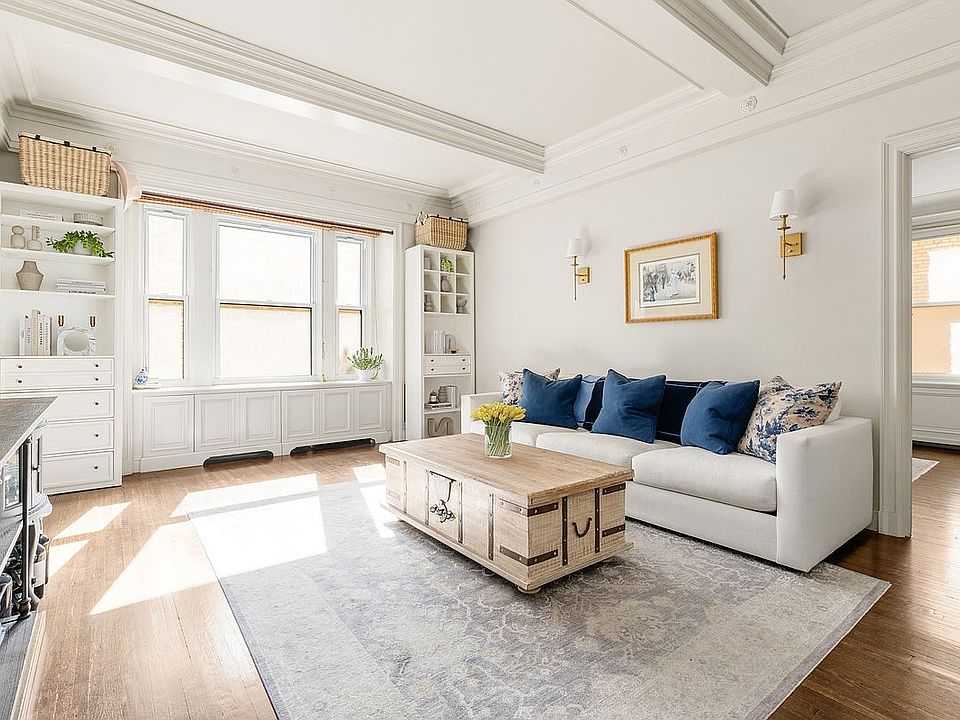 1st image of 77 Park Ave #2G