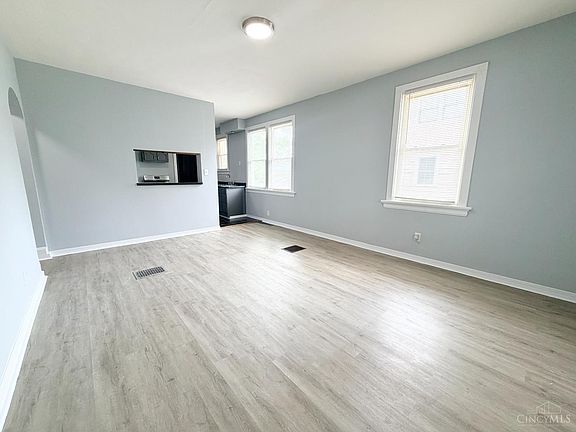 3rd image of 5030 Colerain Ave