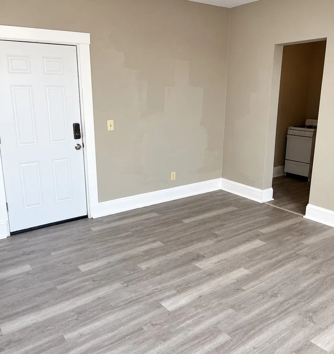 4343 Montgomery Rd — Photo 3