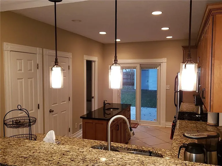 4543 Carrollton Ave — Photo 17