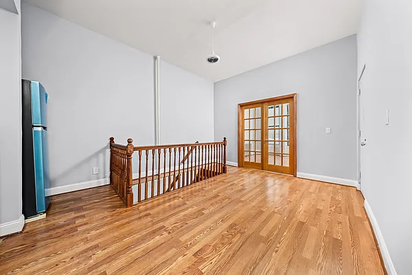 Rented by REAL New York | media 4