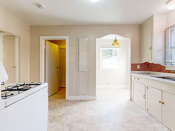 5th image of 507 Macklyn Ave House 507