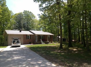 529 Yellow Cliff Estates Rd, Jamestown, TN 38556