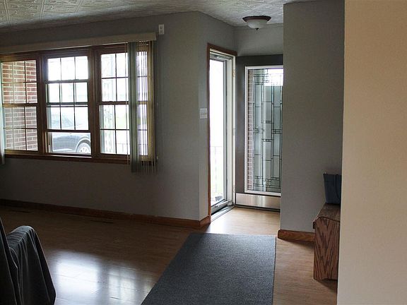 4th image of 3112 Iowa St