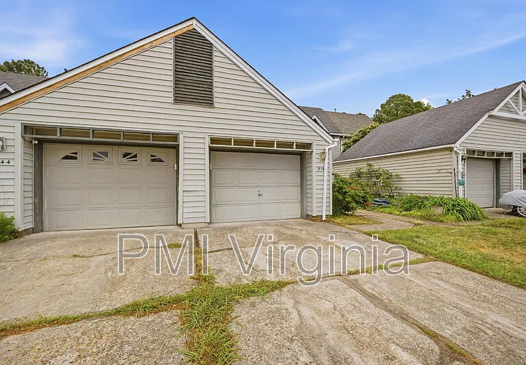 5140 Glenwood Way — Photo 4
