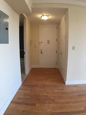 Rented by BRICK & GALO REALTY CORP | media 51