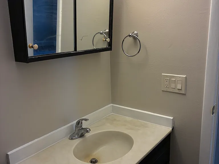 35 W Donegal St #2 — Photo 8