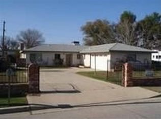9104 Lilly St, Lamont, CA