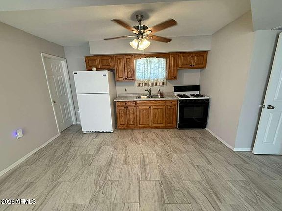 4th image of 662 E Ave