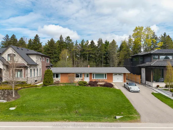 104 Cardish St, Vaughan, ON L0J 1C0