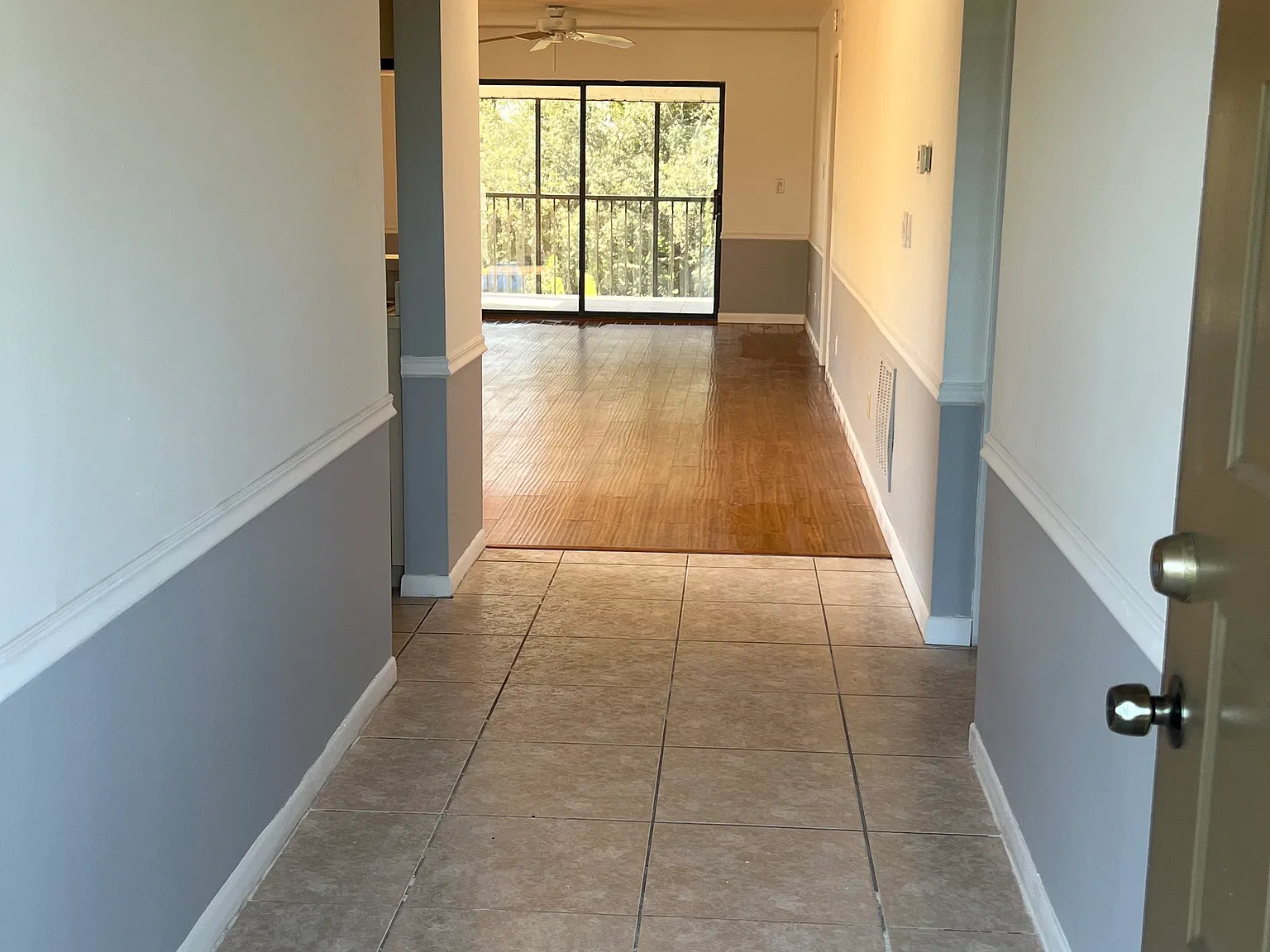 2 bed, 1300 sqft, $1,800 — Photo 3