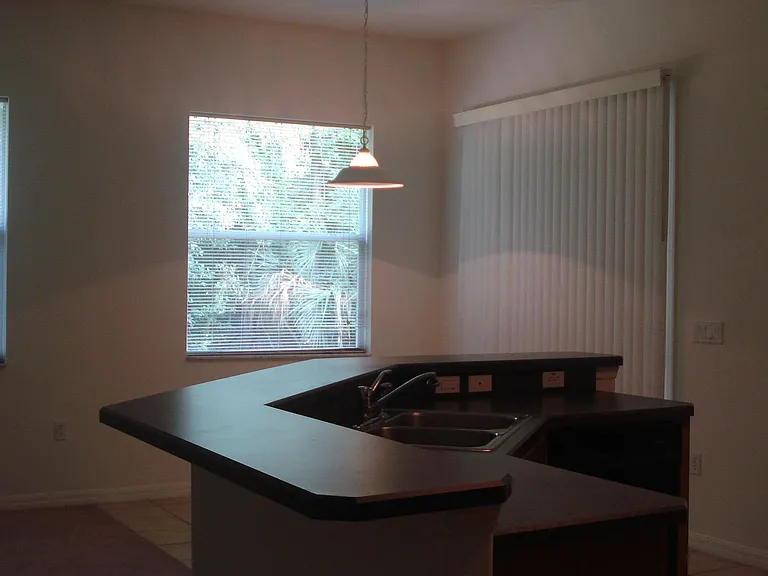 67 Parkway Dr — Photo 7