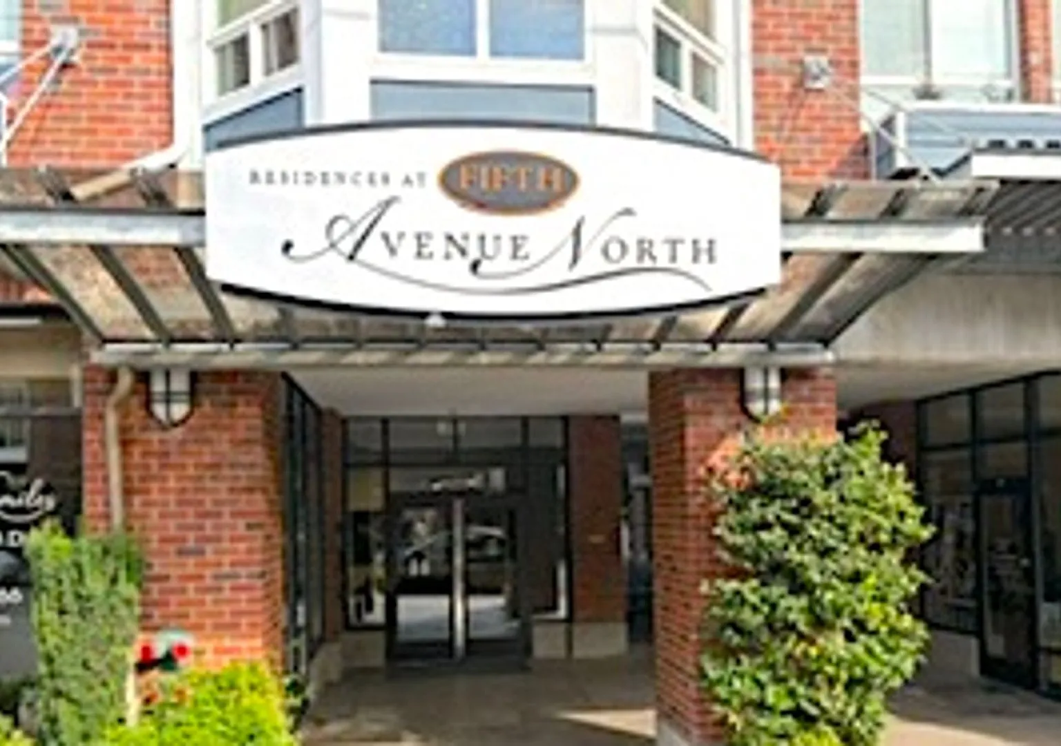 Sunny Queen Anne Condo -- Blocks From Seattle Center — Photo 1