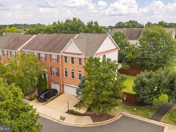 43715 Clemens Ter, Ashburn, VA 20147
