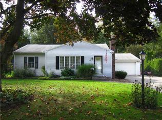 41 Yolanda Dr, Rochester, NY 14624