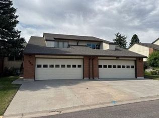211 Cascade Ave, Cheyenne, WY 82009