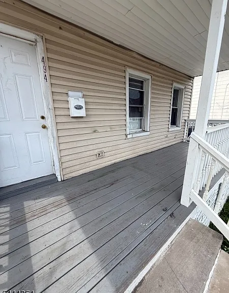 494 Monroe St — Photo 2