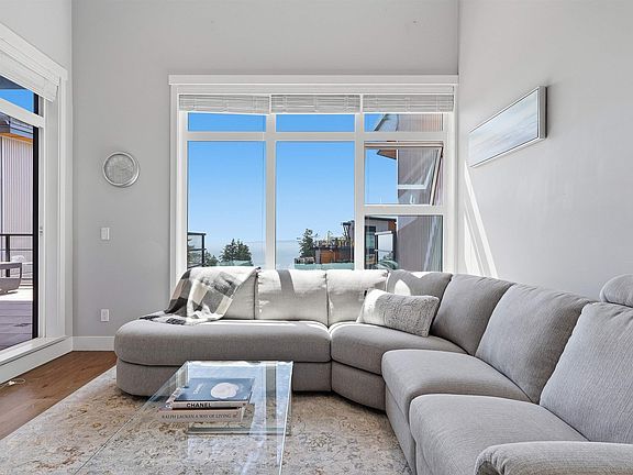 2nd image of 14855 Thrift Ave #Penthouse 512