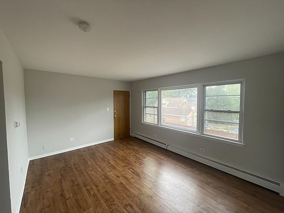 2nd image of 1246 S 57th Ave APT 8
